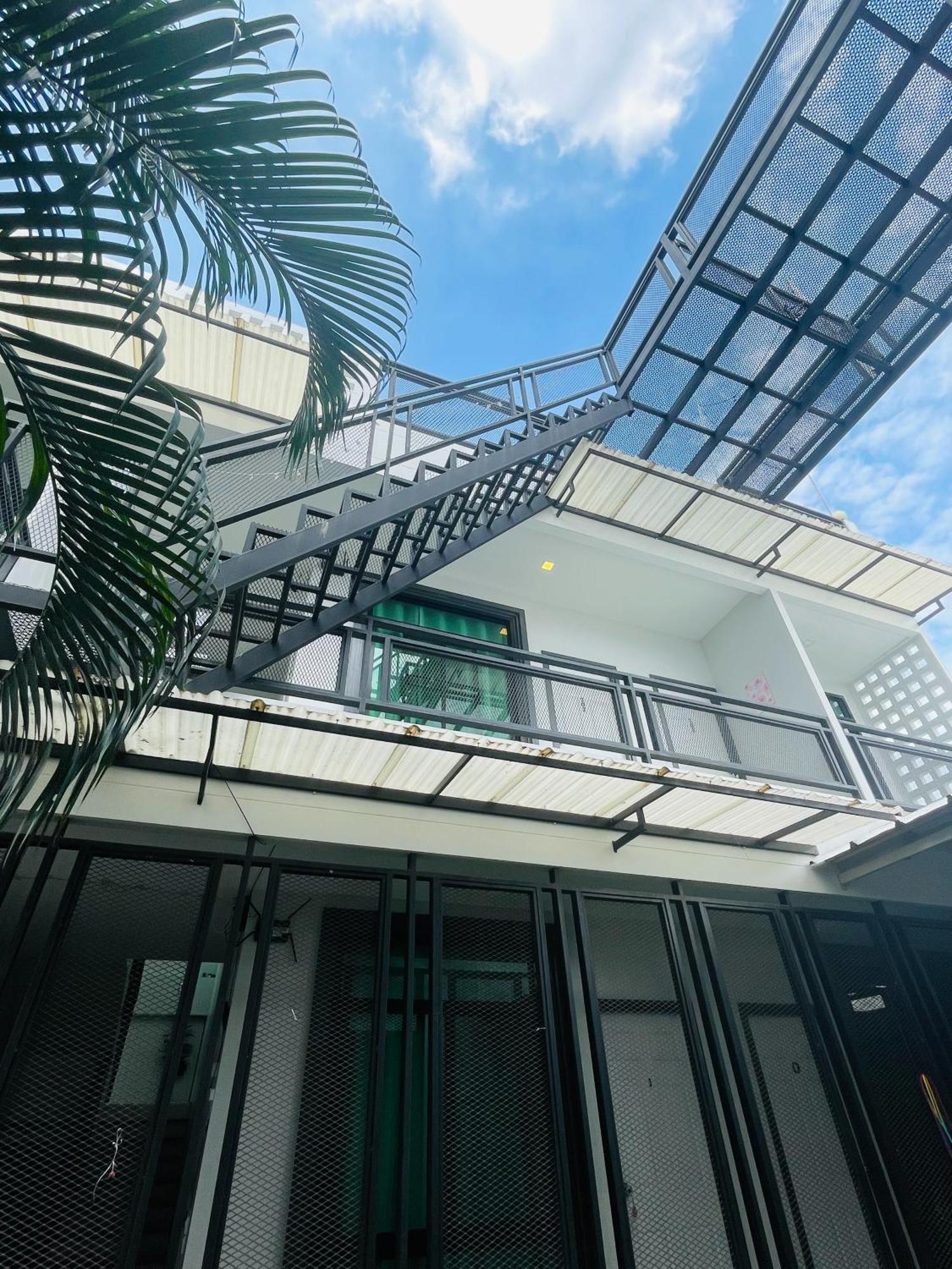 Sky View Home And Hostel Chiangmai Chiang Mai Ngoại thất bức ảnh